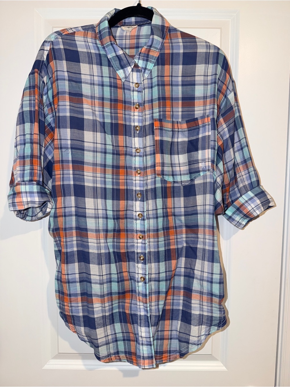 Pilcro Long-Sleeve Oversized Buttondown Shirt - Picture 9 of 13